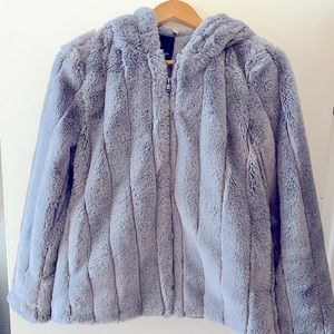 Simply Vera by Vera Wang grey fur coat